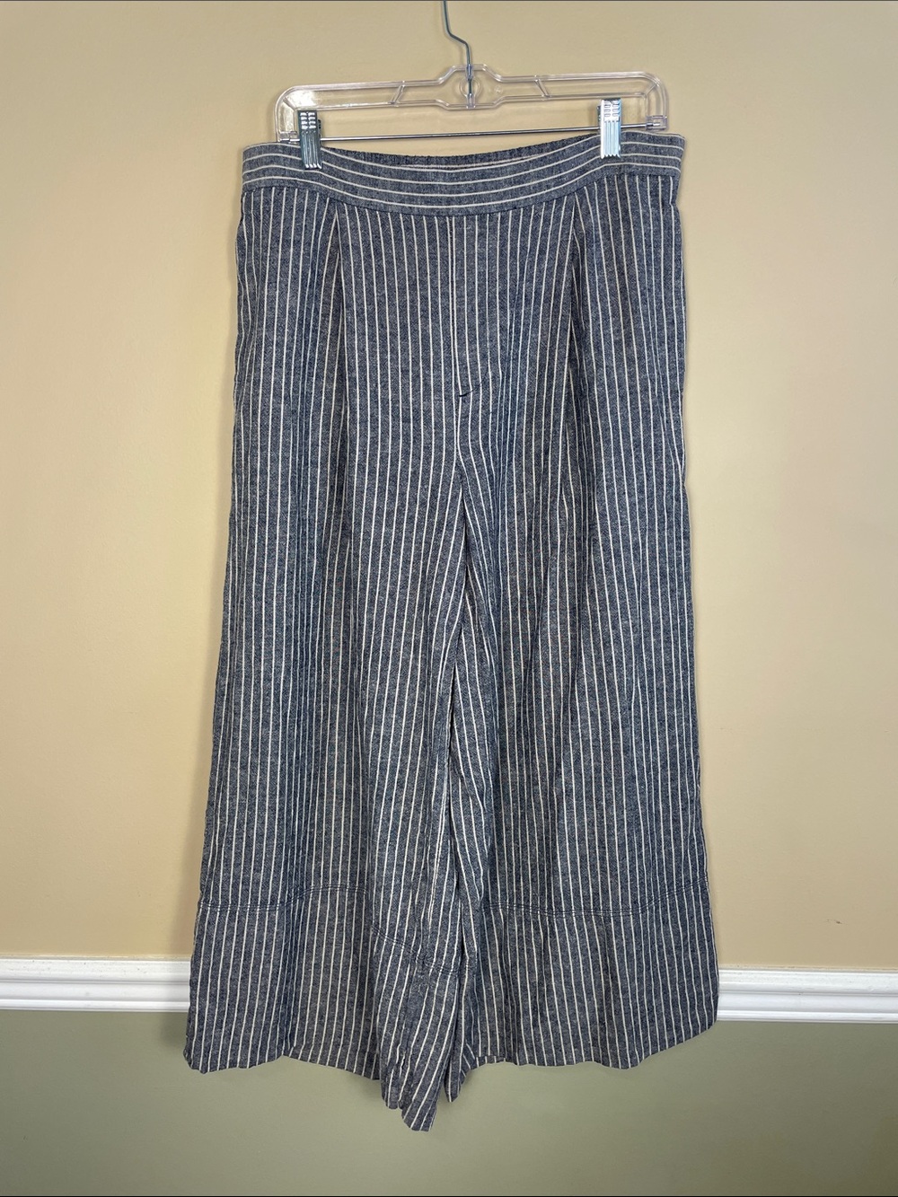 Banana Republic Women’s Linen Blend Striped Blue White Cropped Wide Leg Pants